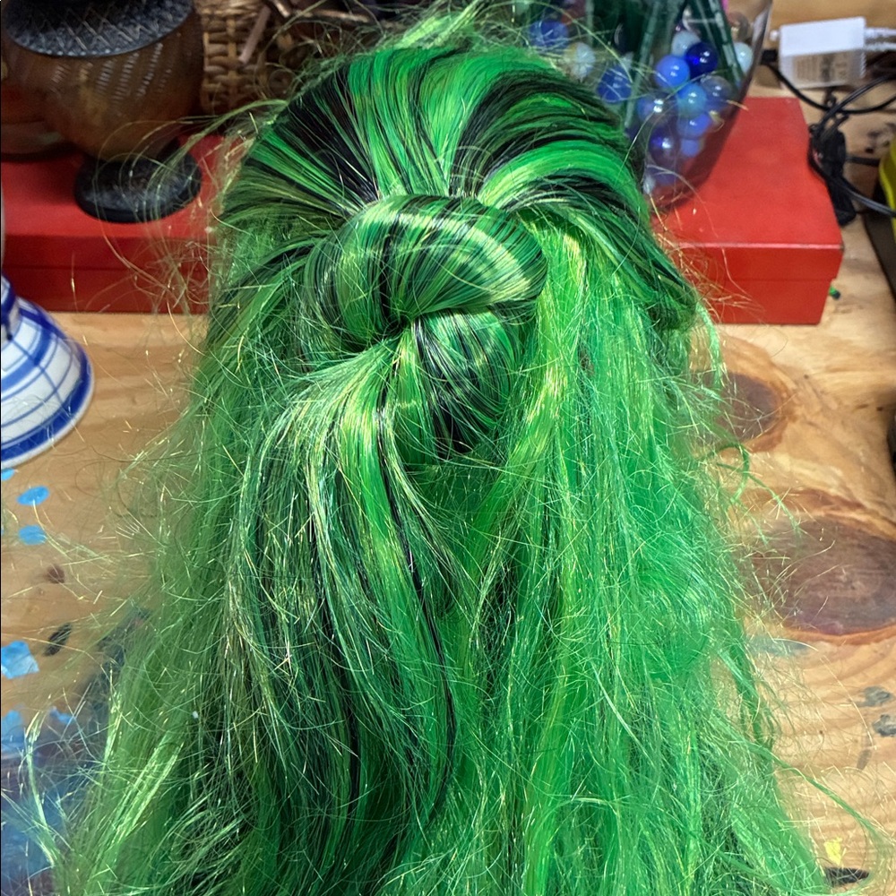 Vibrant Green Wig with Black Highlights Halloween Worn once clean